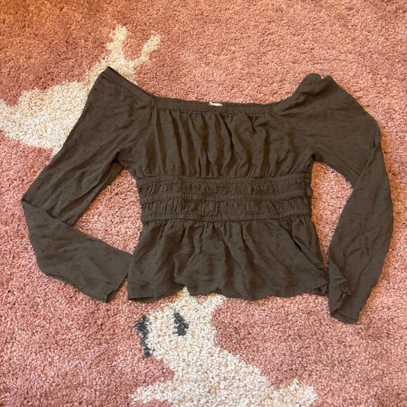 Altar'd State Anthro Top Womens Medium Deep Green Swiss Dot Blouse Off Shoulder - Picture 1 of 4